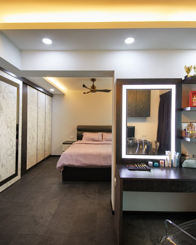 16. 217C COMPASSVALE Master Bedroom (1) 16. 217C COMPASSVALE Master Bedroom (1)