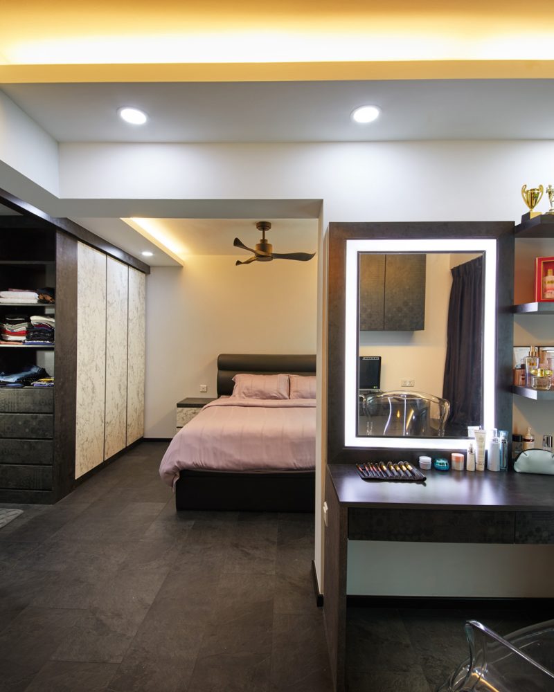 16. 217C COMPASSVALE Master Bedroom (2) 16. 217C COMPASSVALE Master Bedroom (2)